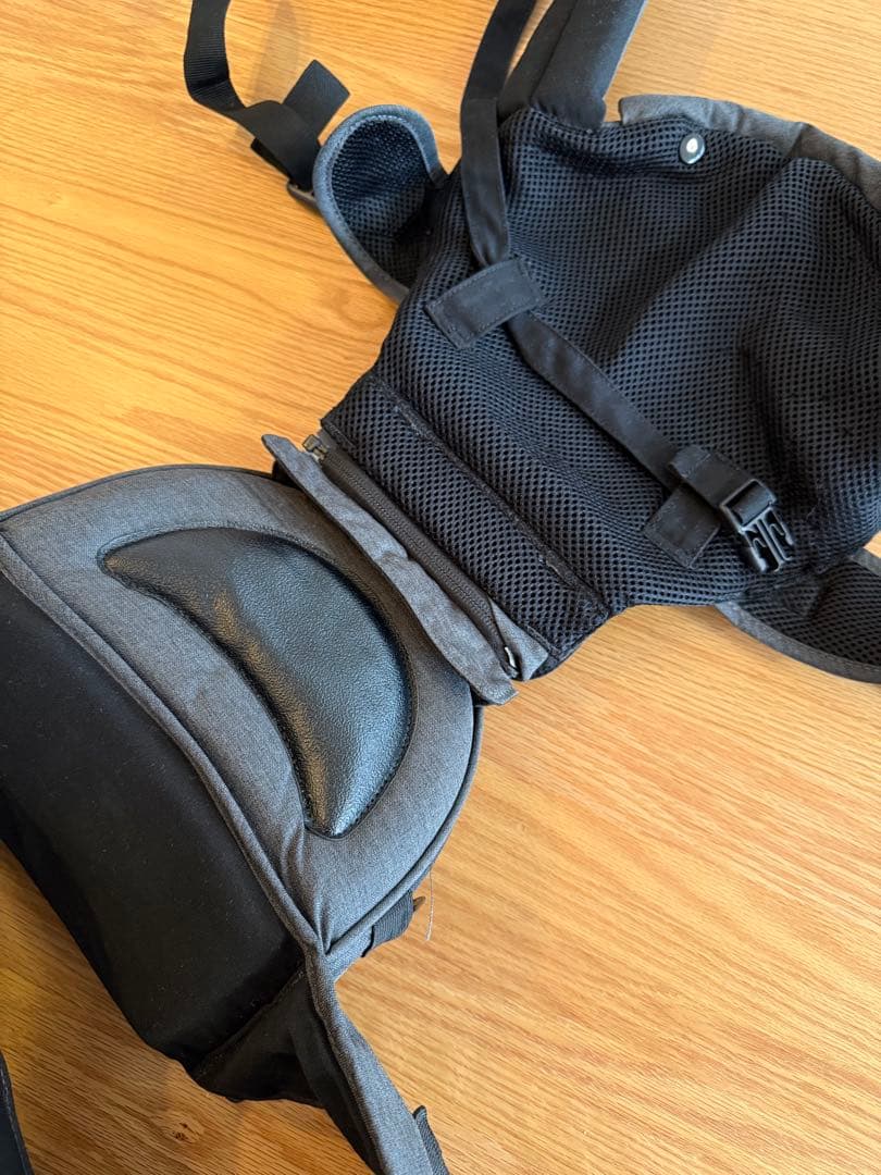 miamiiy Hipster Plus 抱っこ紐 グレー