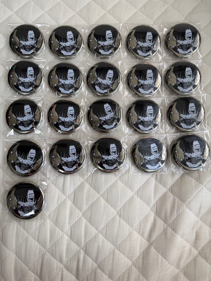 勢羽真冬 ゴールデン缶バッジ 21個 サカモトデイズ