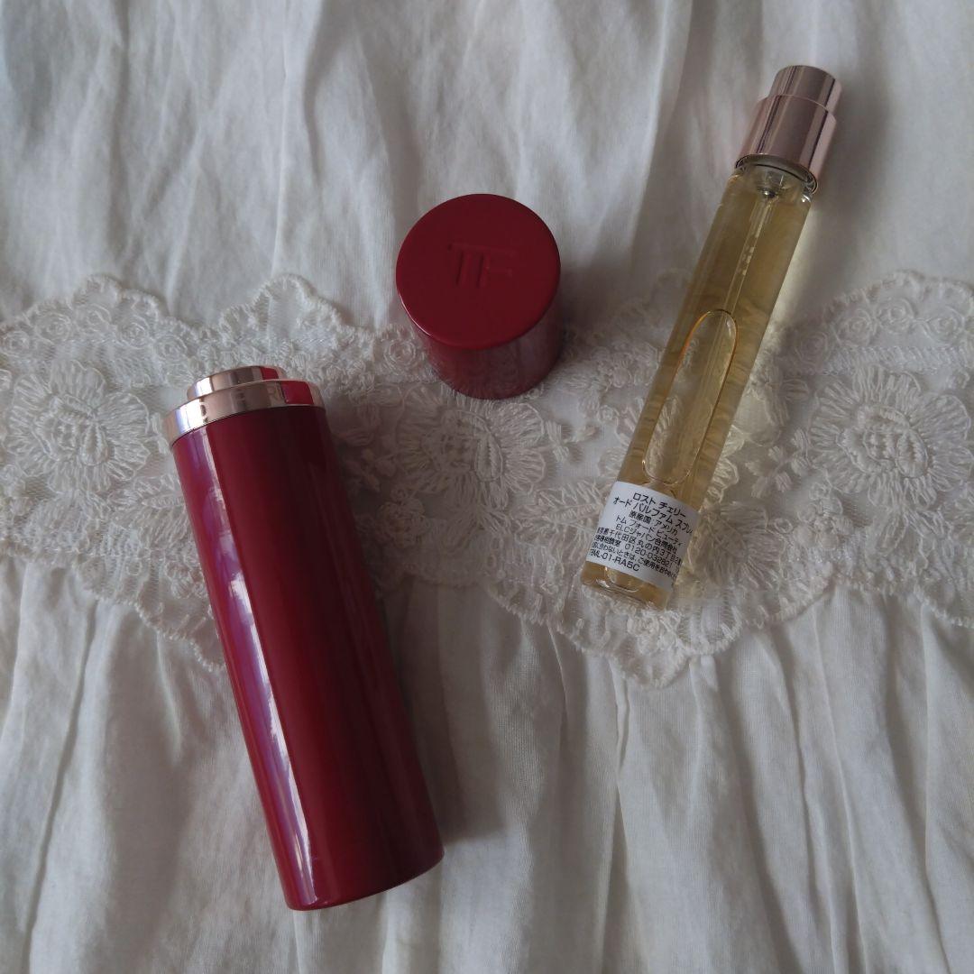 【新品未使用】トムフォード　香水　ロストチェリー　オードパルファム