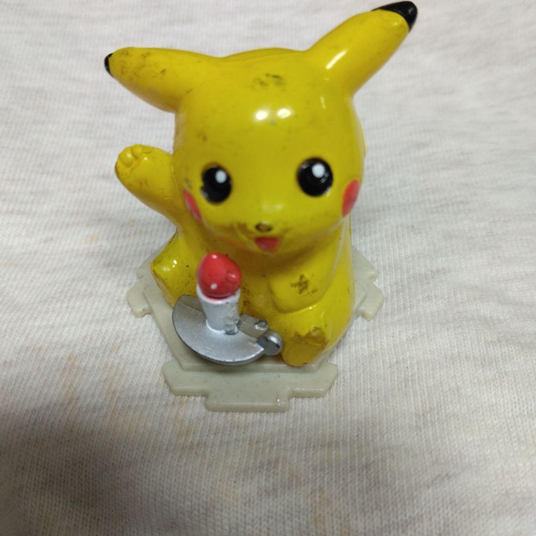 ポケモンフィギュア クリマスデザイン4体 ピカチュウ、マルル、トゲピー 任天堂