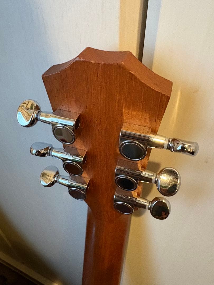 値下げしました！Taylor BT-1