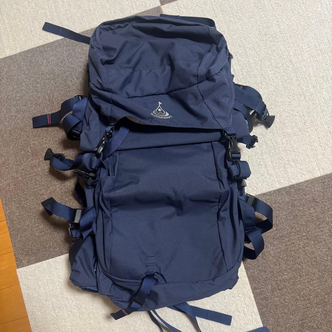 PLUS ONE WORKS irwak38 ネイビー 38L