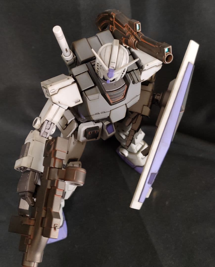 ガンプラ 塗装済完成品 MG ガンダム( THE ORIGIN版)