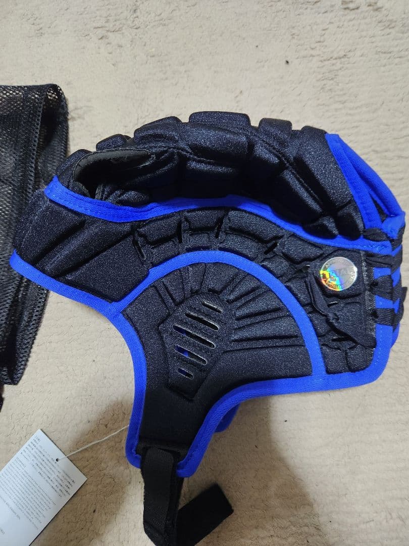 N-PRO 新品未使用ヘッドギア　ヘッドキャップ 黒✕ネオンブルー　SizeM