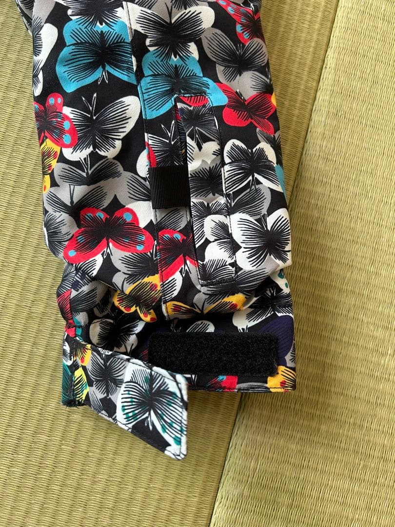 バートン　スキーウェア　サイズ4T