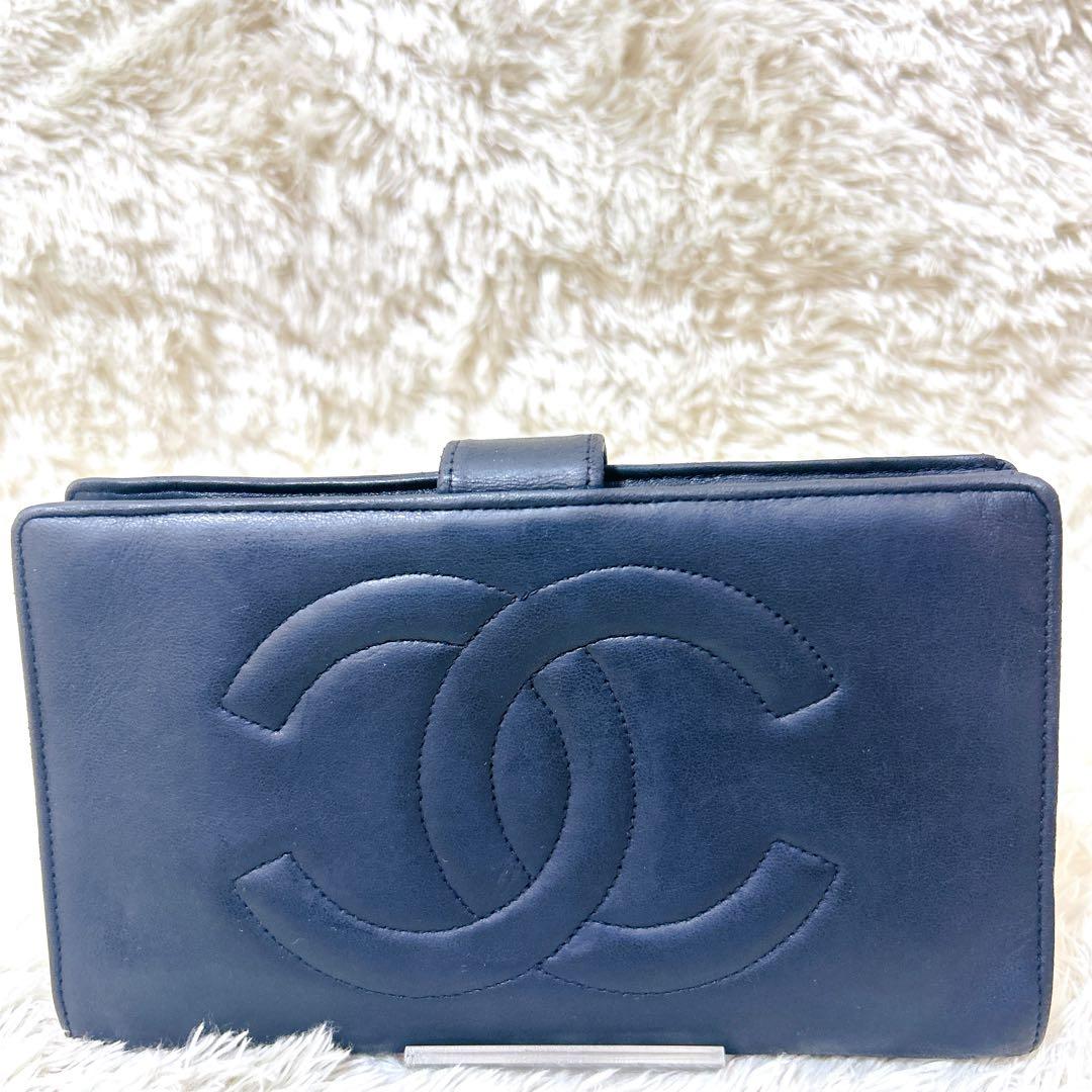 CHANEL ココマーク　ロゴエンボス レザー　長財布　がま口　ゴールド　黒