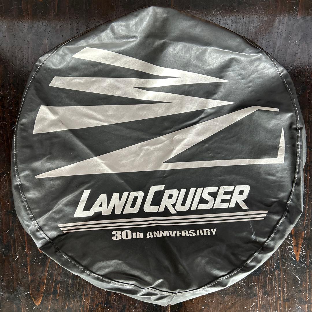 ランクル70背面タイヤカバー30周年記念モデル