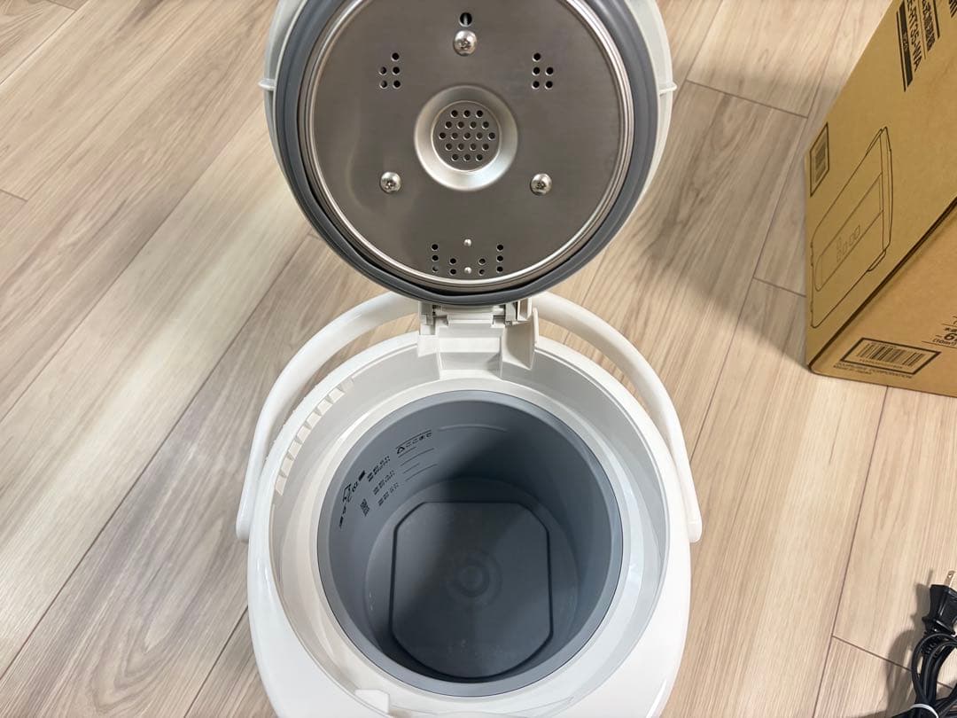 【未使用】象印 ゾウジルシ スチーム式加湿器 EE-RT35-WA ホワイト