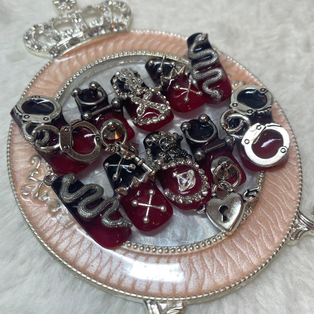 ネイルチップオーダー ゴテゴテ サブカル パンク 地雷 ゴシック 病み