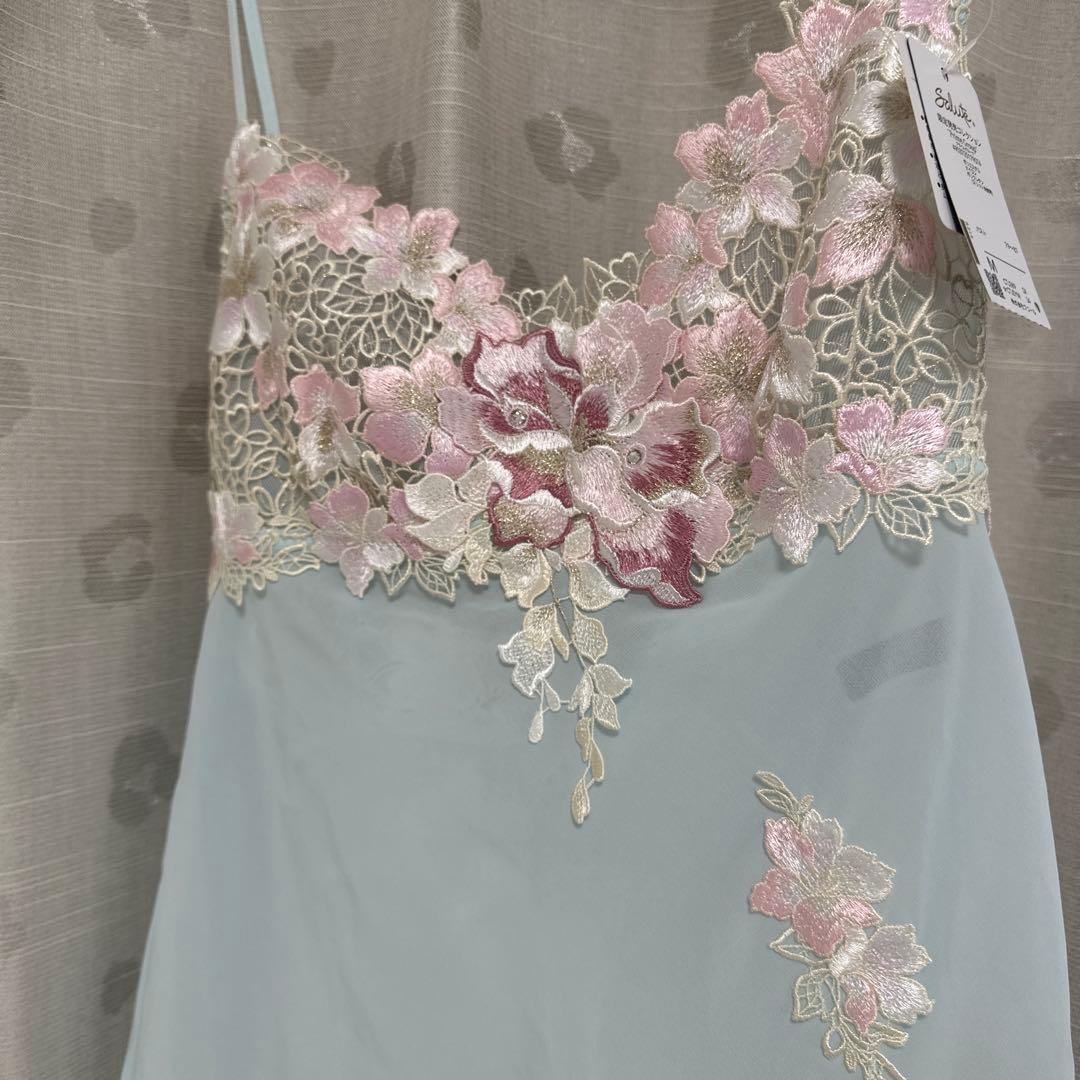 ワコールサルート89グループ　キャミソールMサイズ　新品未使用タグ付　希少