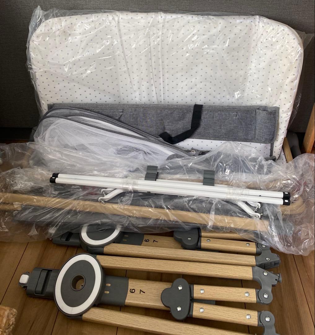 ベビーベッド 添い寝 おむつ台付きベビーベッド 乳児用ベッド グレー