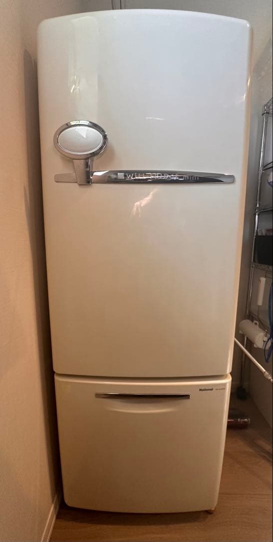 サラダ_National WiLL FRIDGE Mini レトロ冷蔵庫