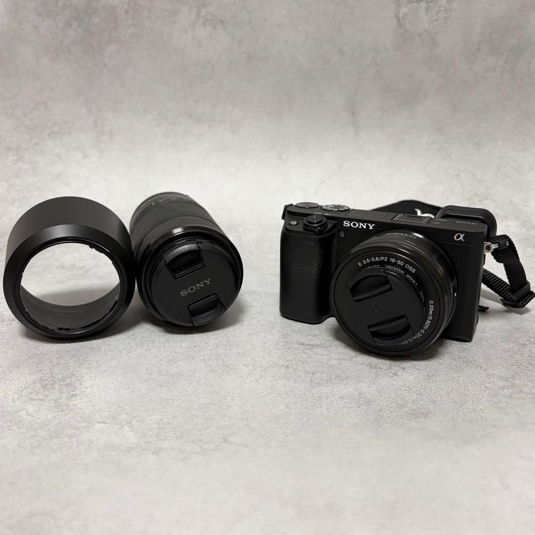 【値下げ】SONY α6400 ダブルキットレンズ　収納ケース付き