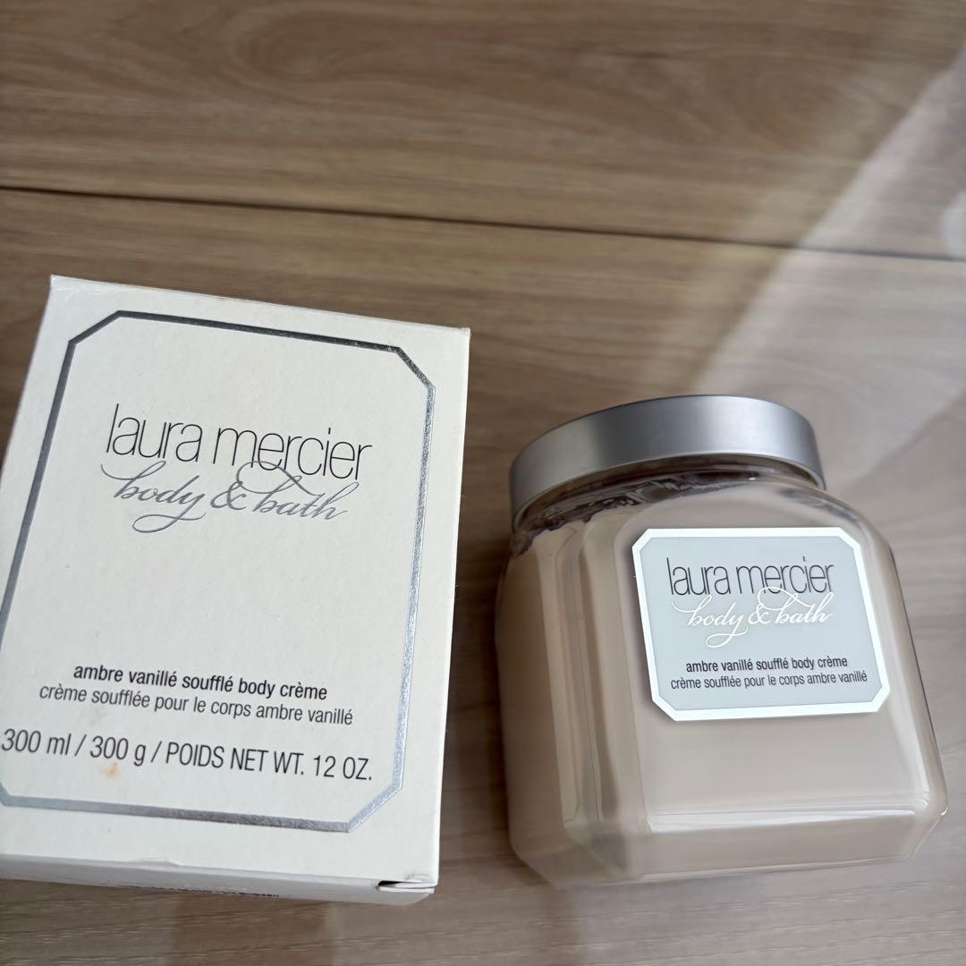 新品未開封 ローラメルシエ ホイップトボディクリーム アンバーバニラ300g