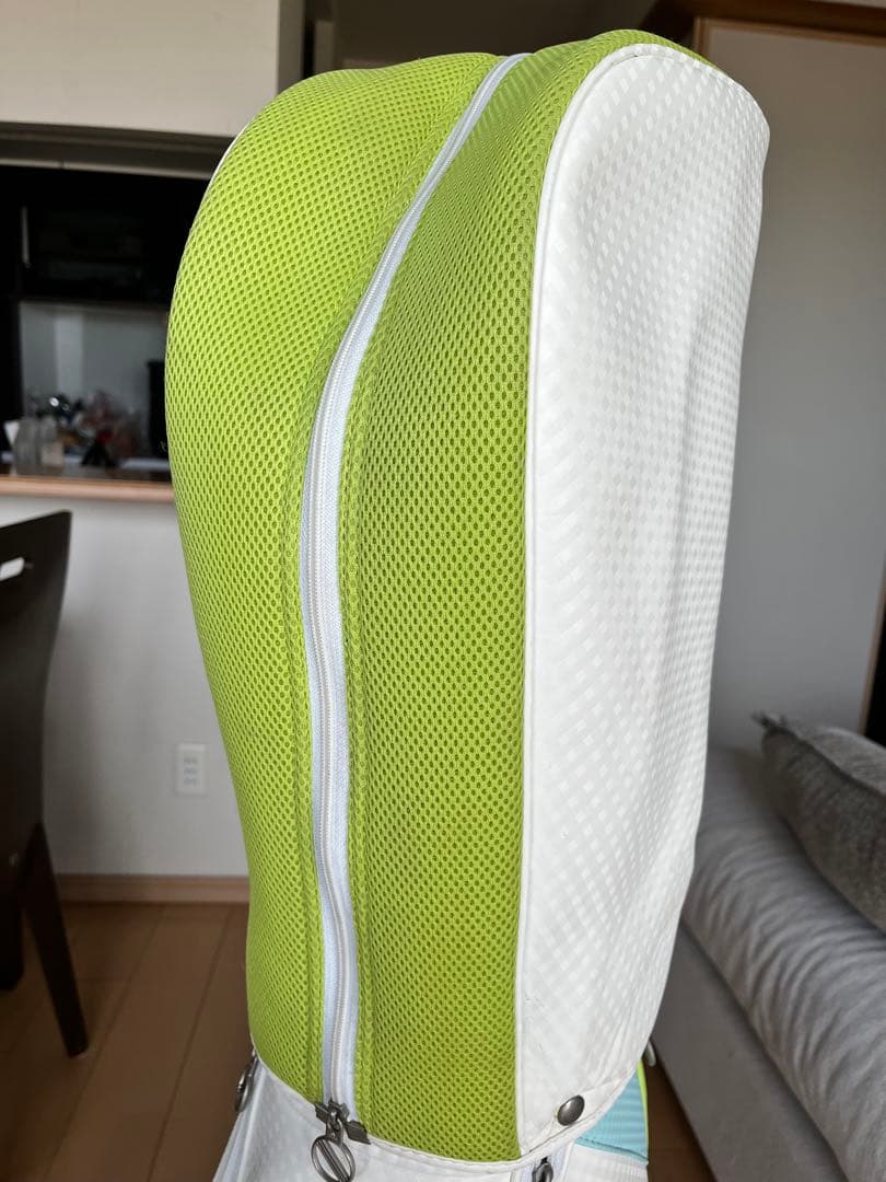 良品adidas アディダス　カート型キャディバッグ レディース　軽量　8.5型