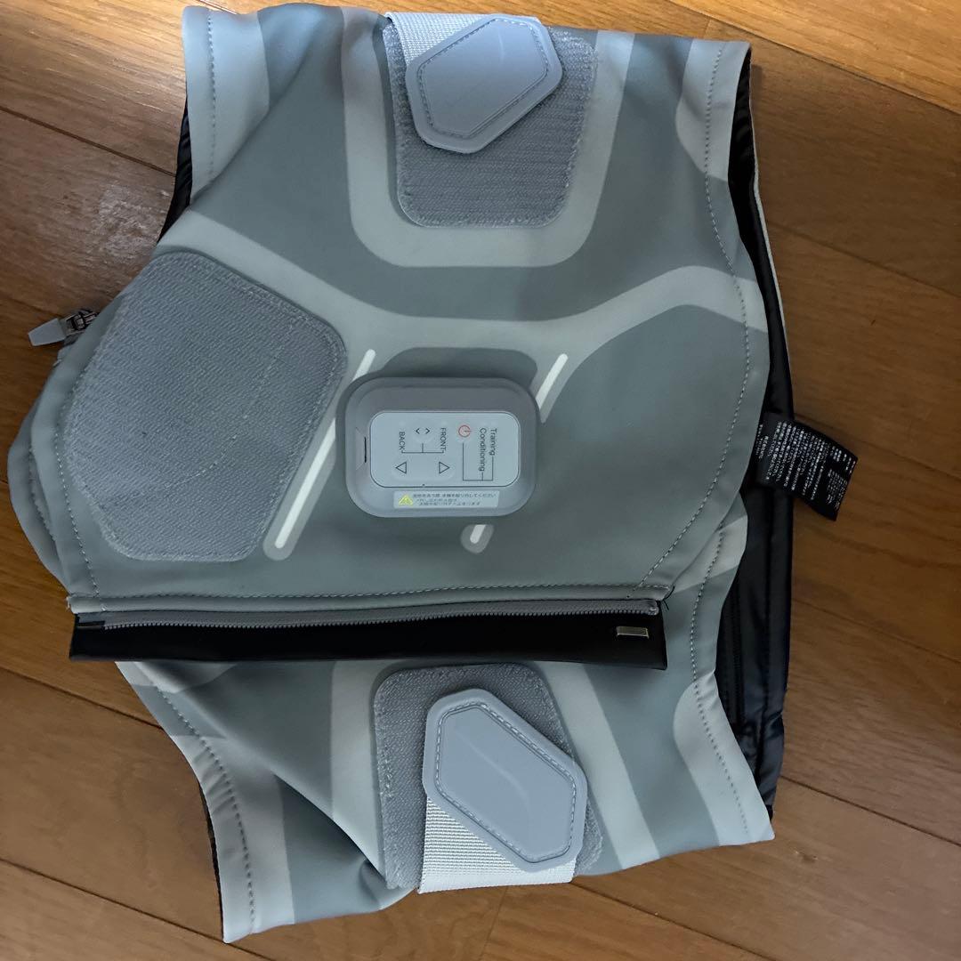 最新型　SIXPAD シックスパッド メディカルコア　Lサイズ