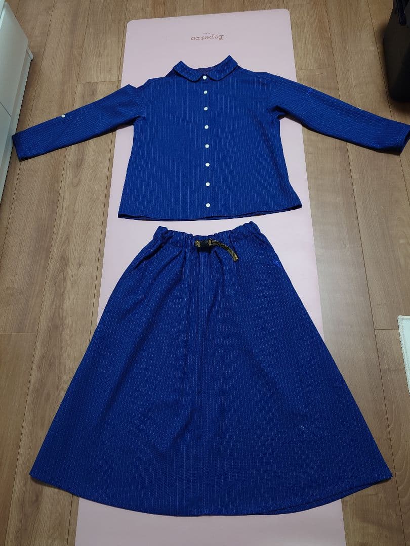 Marmot×四角友里コラボ ウィメンズシャツ＆ロングスカートトゥルーブルー