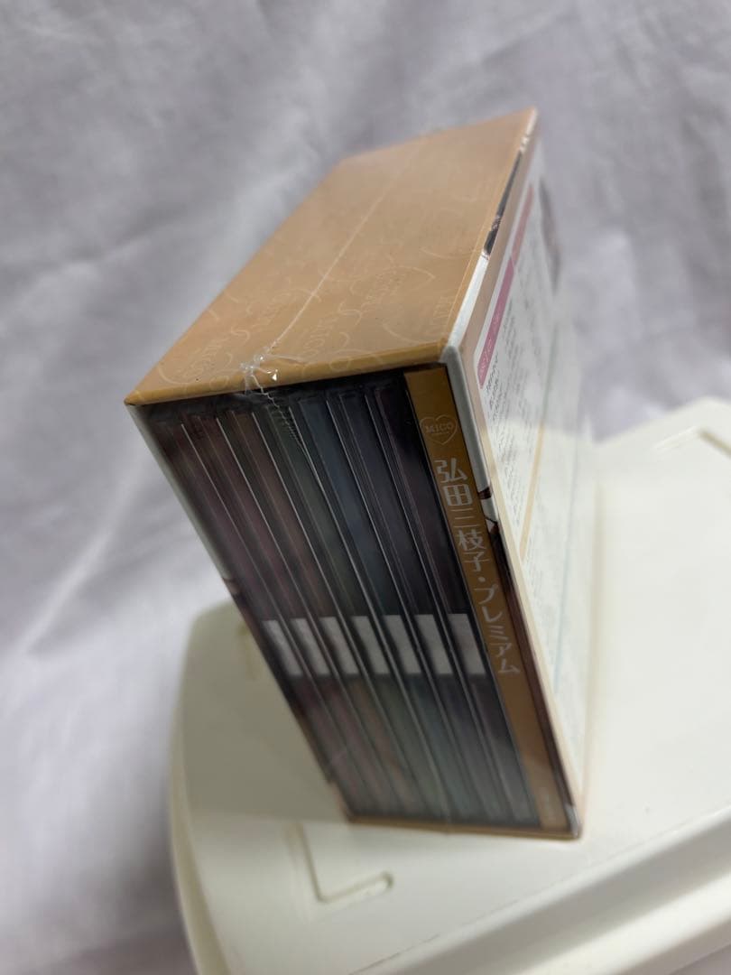 弘田三枝子・プレミアム 6枚組 CD