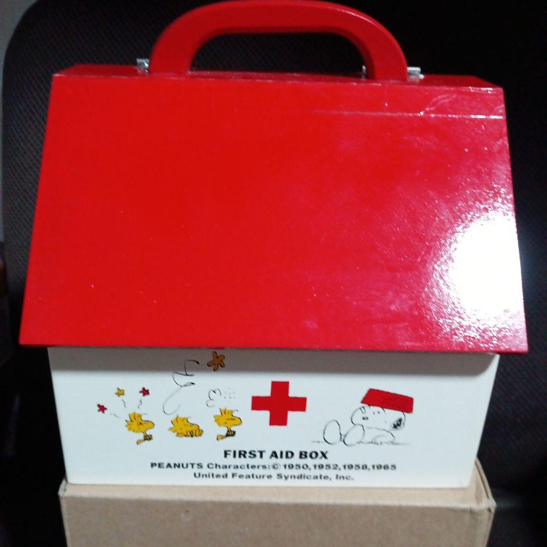 ビンテージ　スヌーピー救急箱