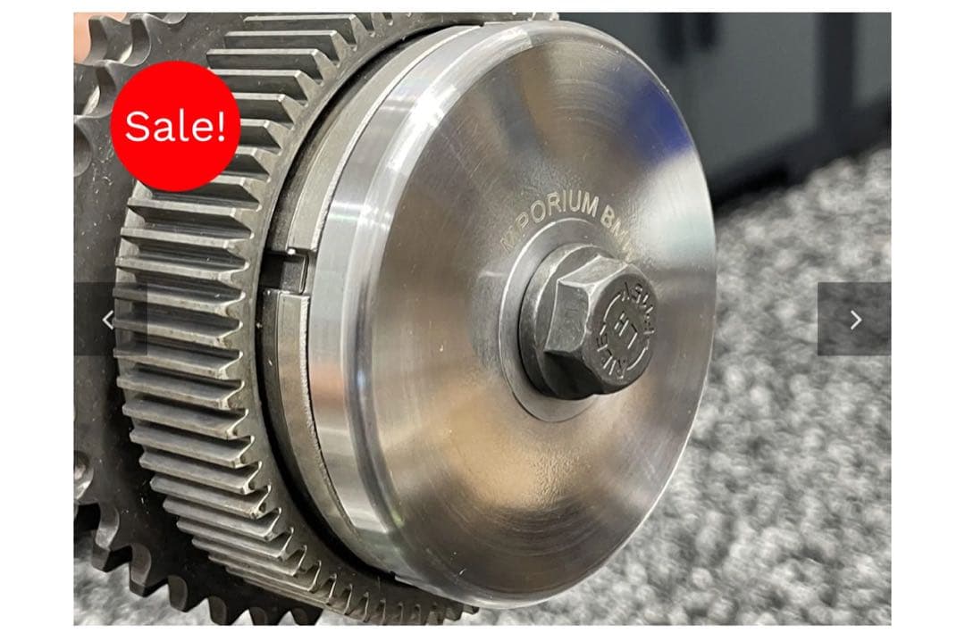 【安心のUSA製】 M3 E90/92/93向けクロモリ製VANOSカバー