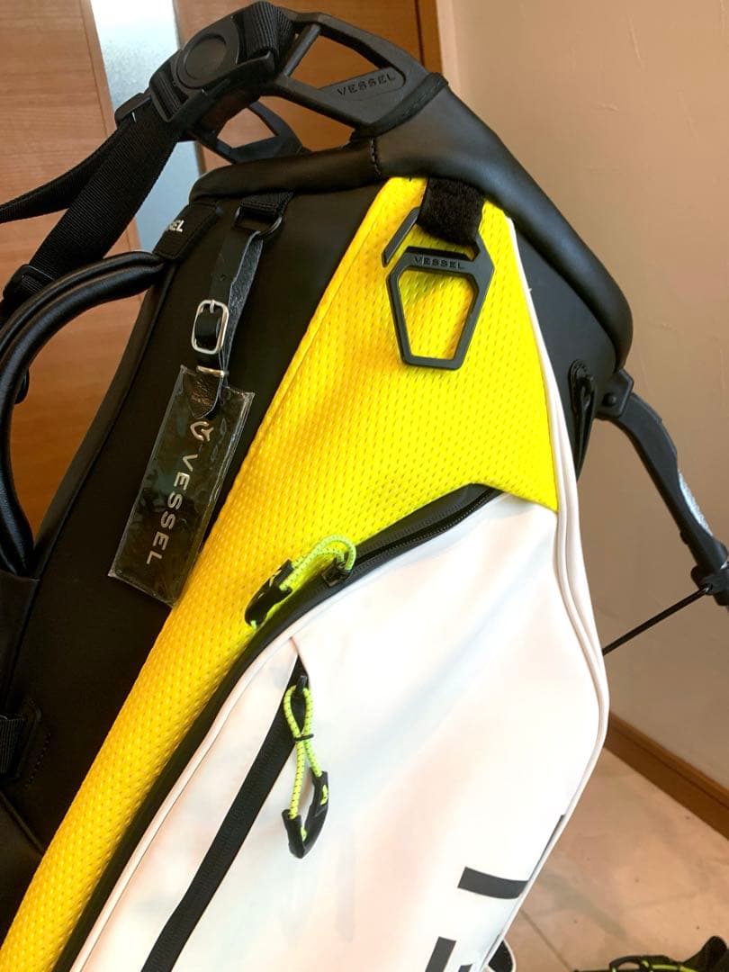 ほぼ未使用　ベゼル　VESSEL プレーヤー3 スタンド　キャディバッグ