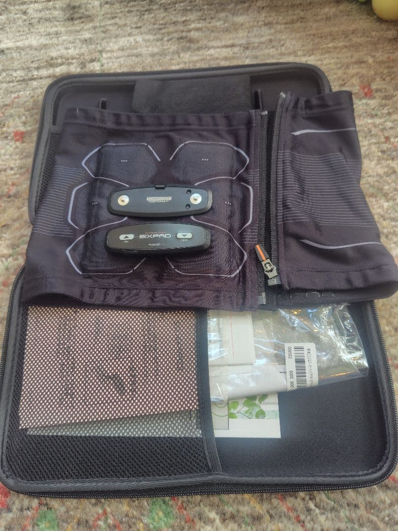 SIXPAD Powersuit Abs Mサイズ コントローラーセット