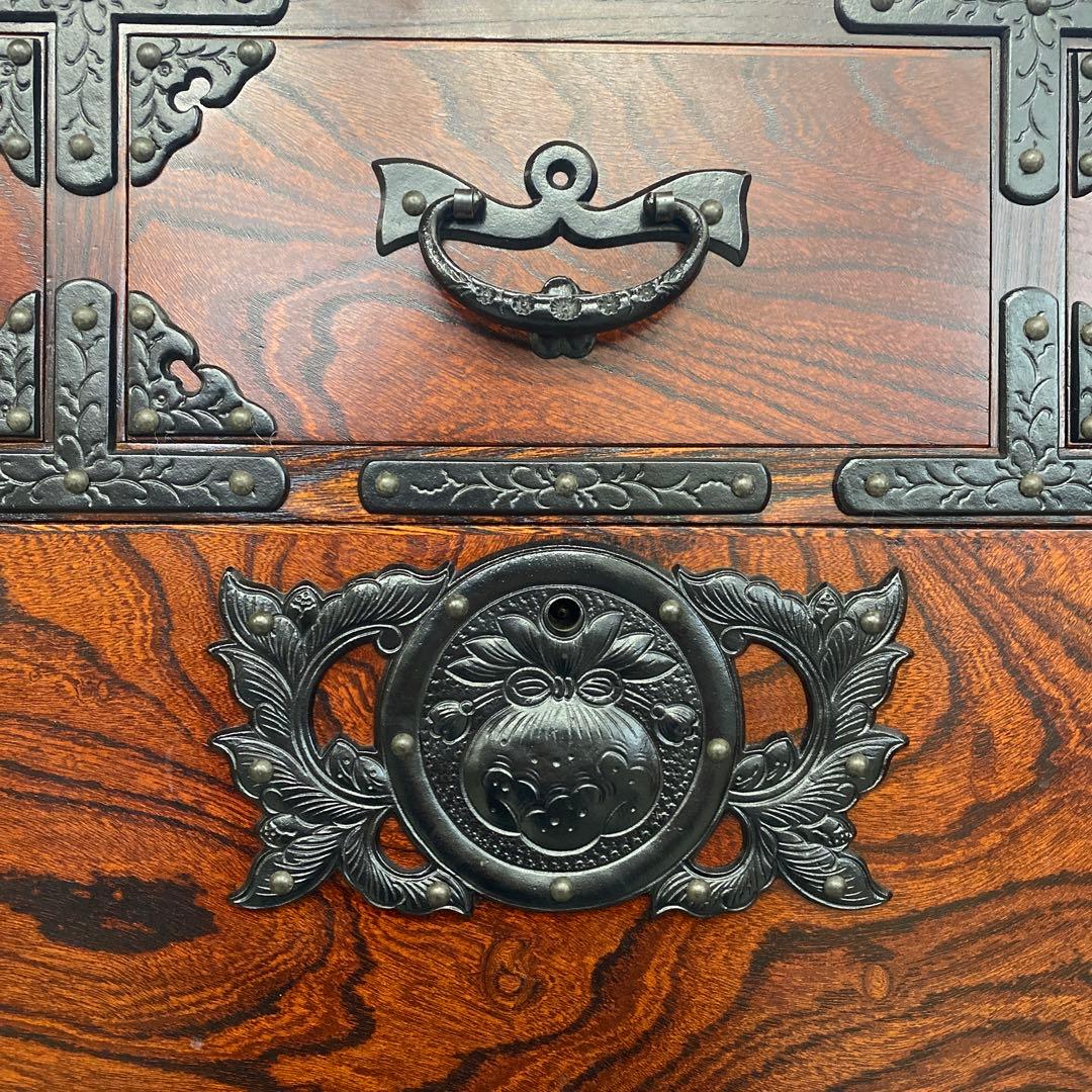 岩谷堂箪笥 4段6杯 チェスト ニ八整理上三ツ割 伝統民芸 カギなし