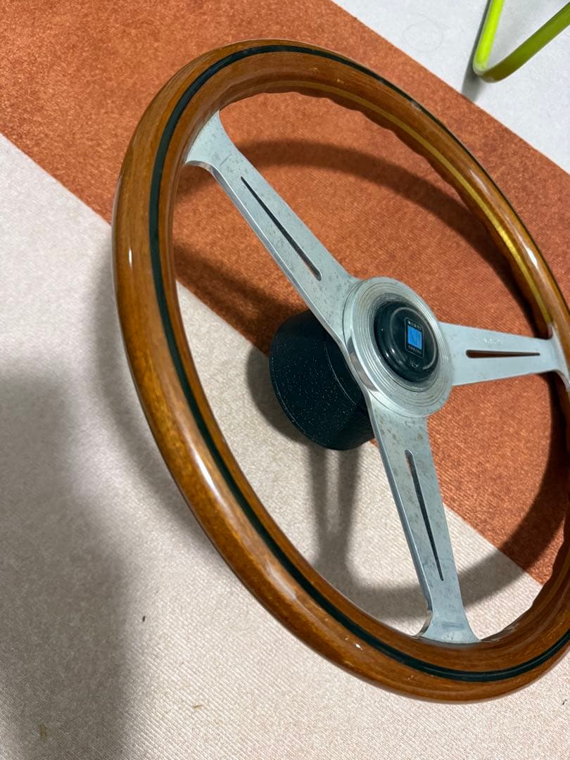 ち*ん様 ナルディ 正規品 ステアリング ウッド クラシック NARDI ハンド