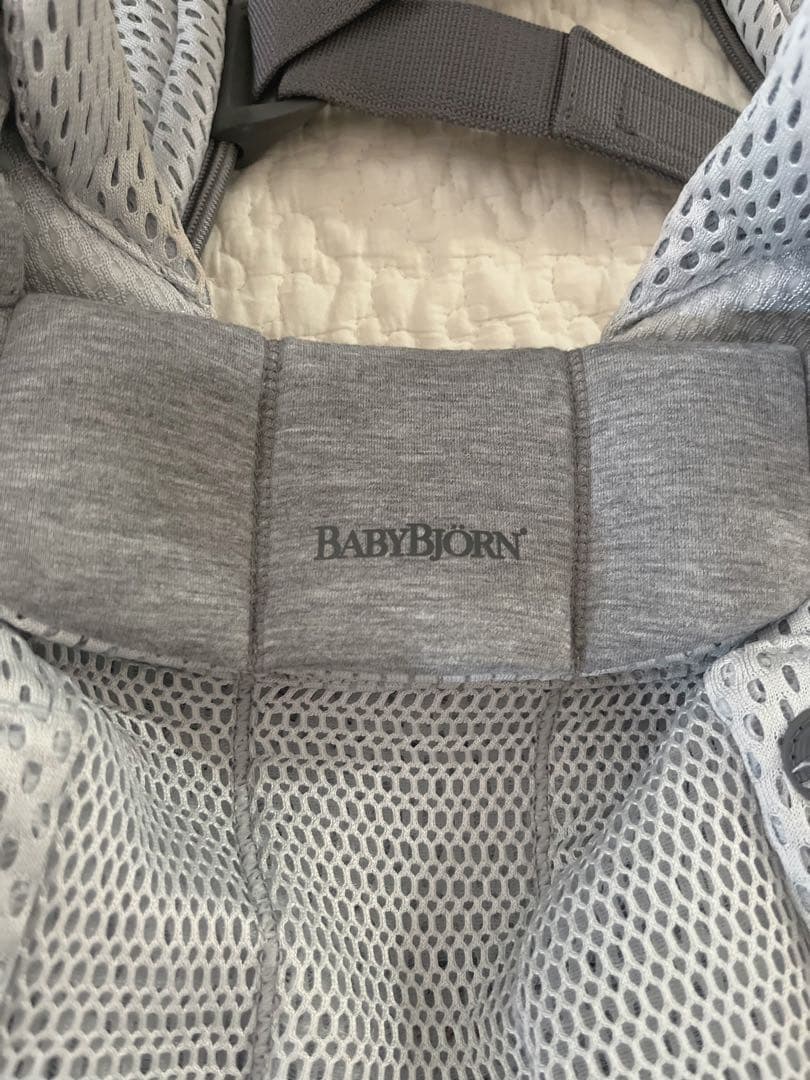 専用　BABYBJÖRN メッシュ抱っこ紐 グレー