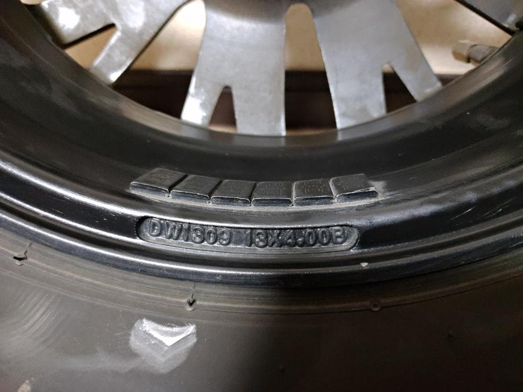 社外13インチアルミホイール/ブリザック VRX 145/80/13 2019y