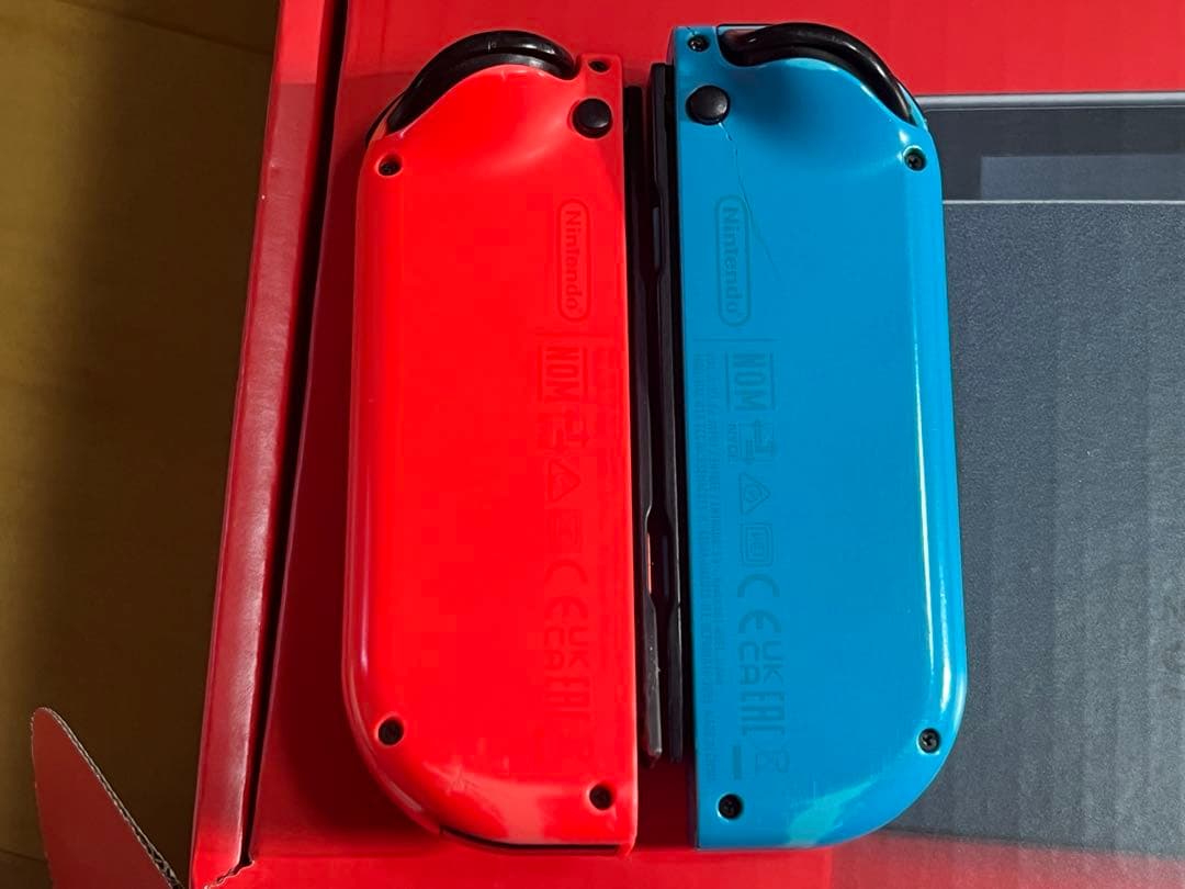 Nintendo Switch 本体 青/赤 Joy-Con付き　ジャンク品