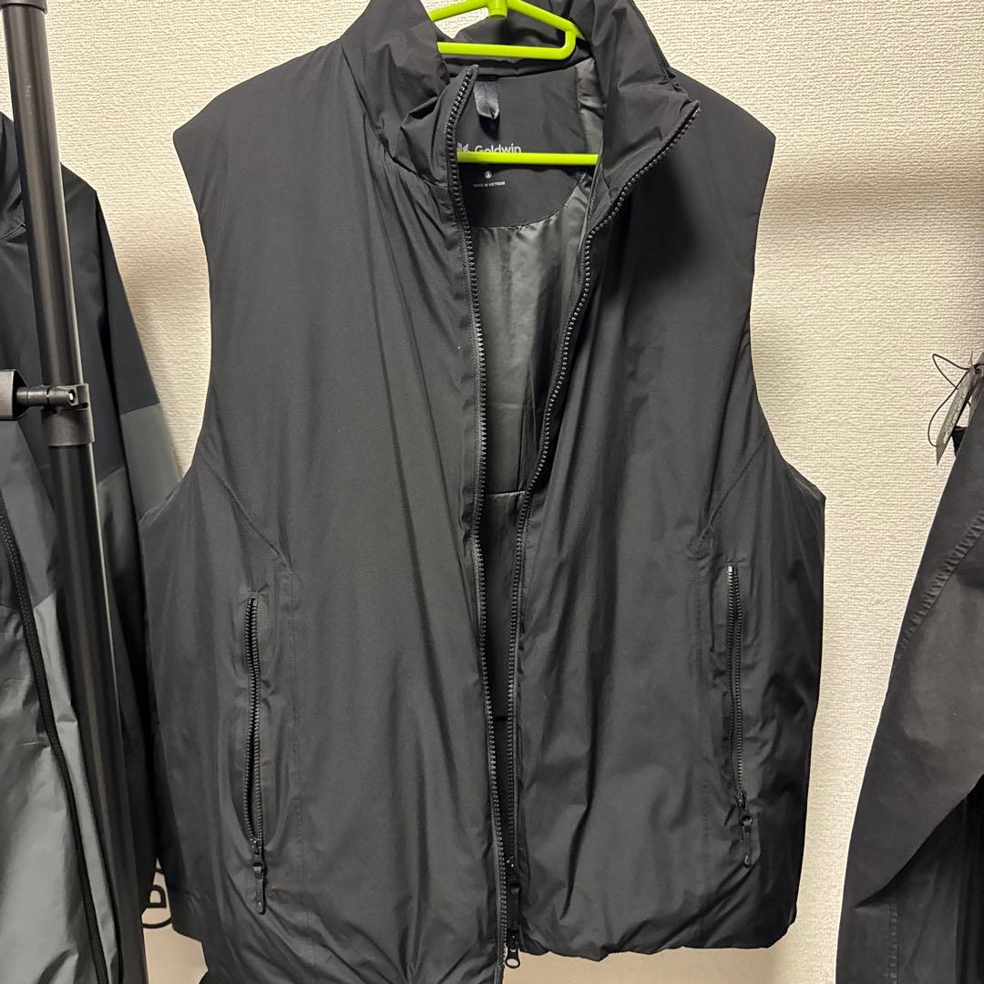 トップス Goldwin GORE-TEX puffy Mil Vest GL23344