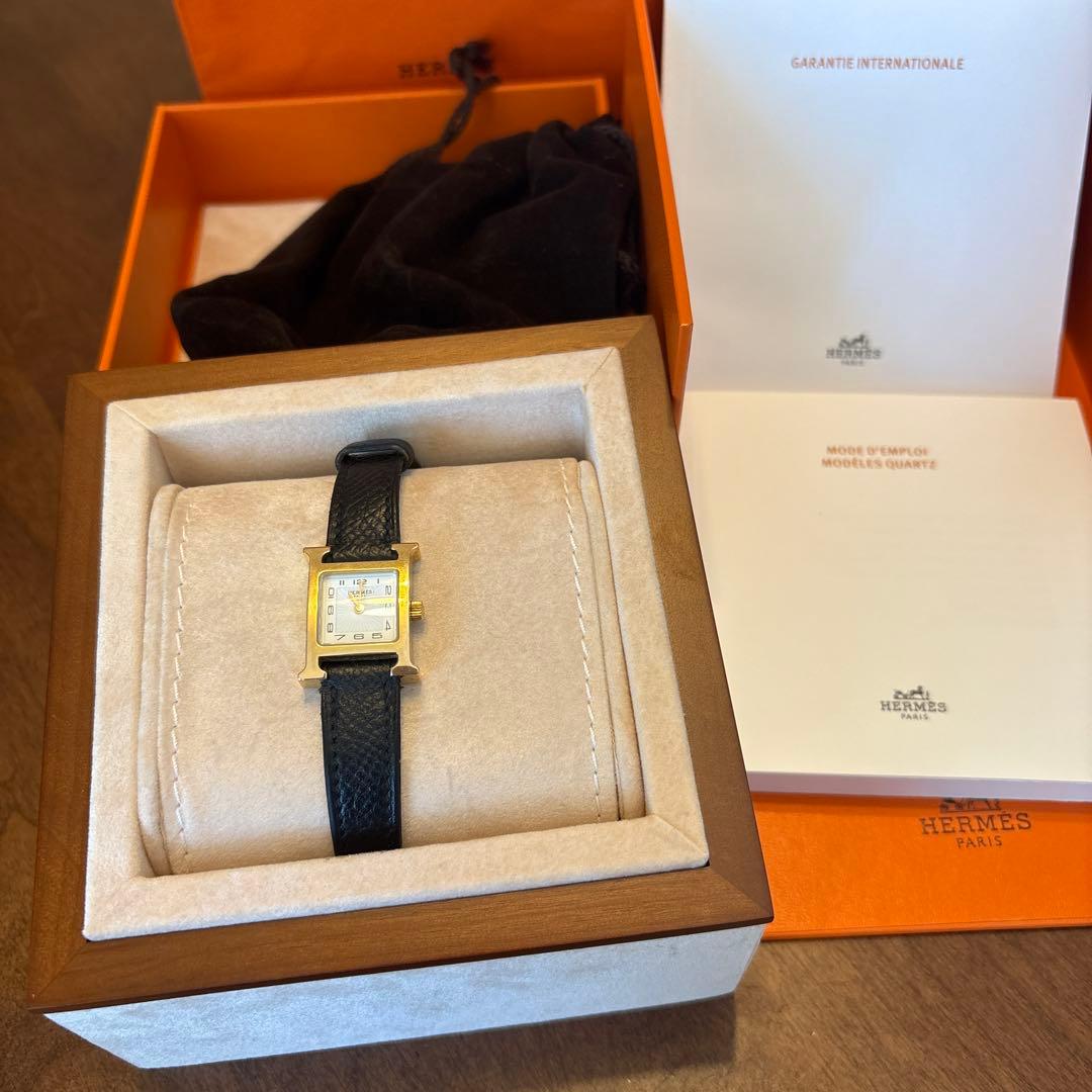 HERMES ブラックレザー 《Hウォッチ》 ミニ