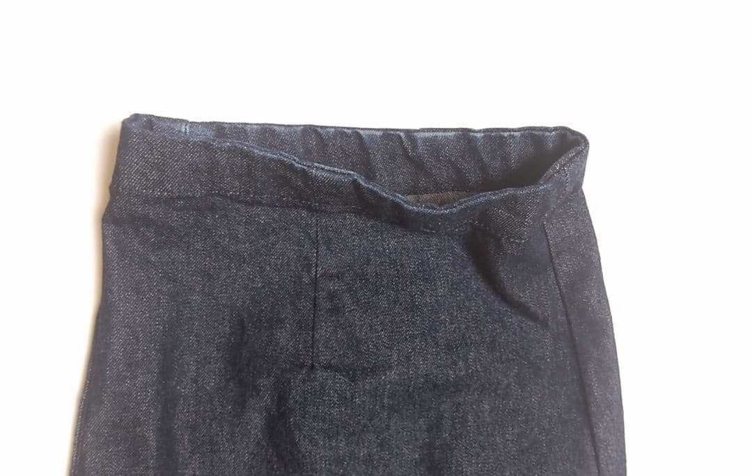 かぐれ 2025 デニムクロップドパンツ インディゴ　美品