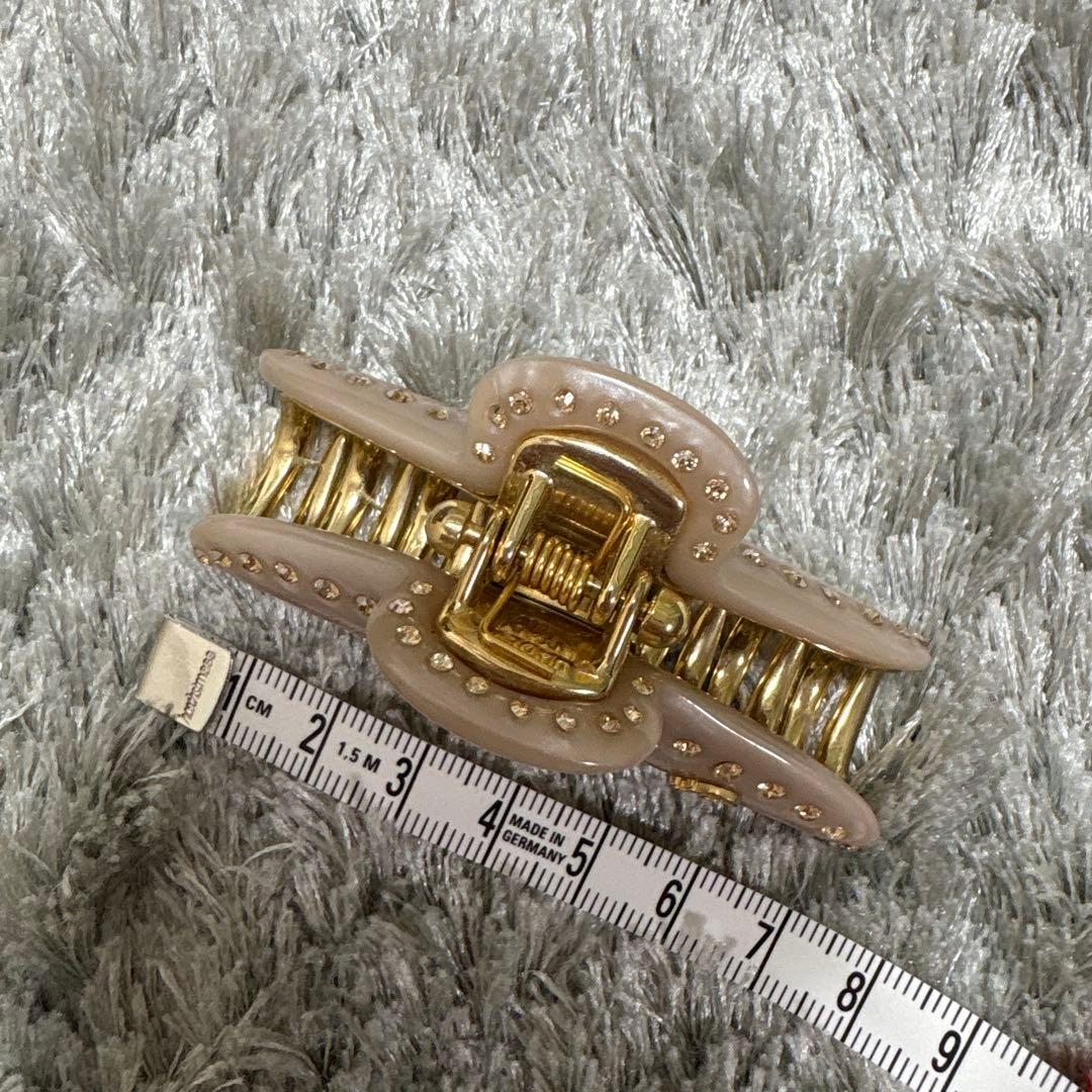 accaのヘアクリップ