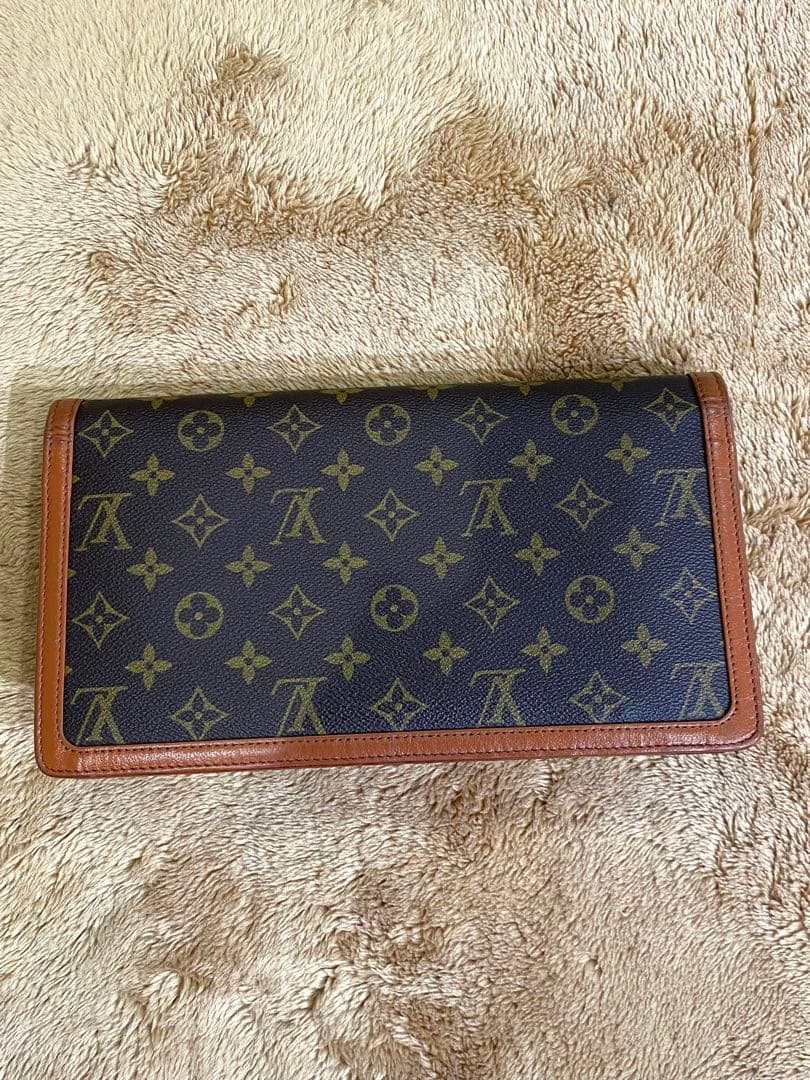 Louis Vuitton クラッチバッグ モノグラム　ルイ・ヴィトン
