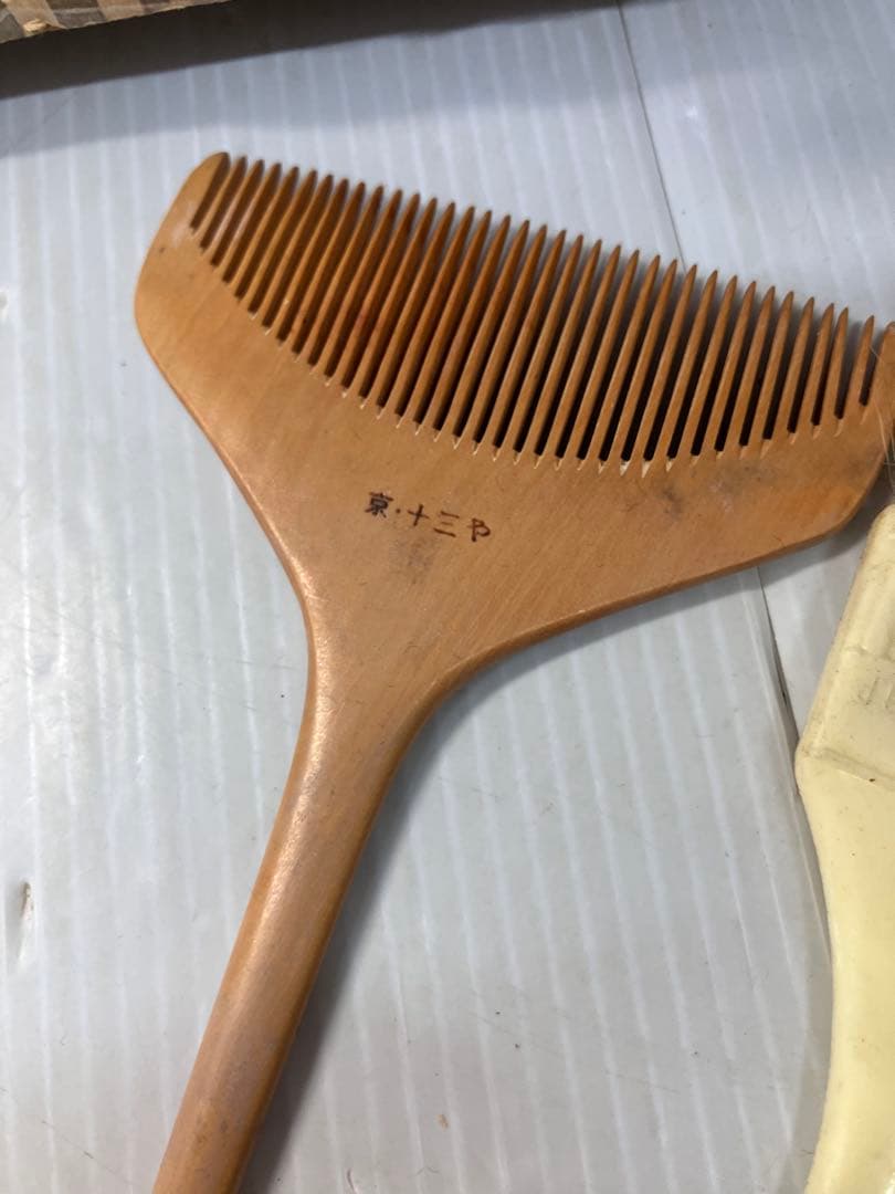 辰巳商会　高級日本髪かづら　かつら　かんざし髪飾り付芸者　コスプレ　ケース付