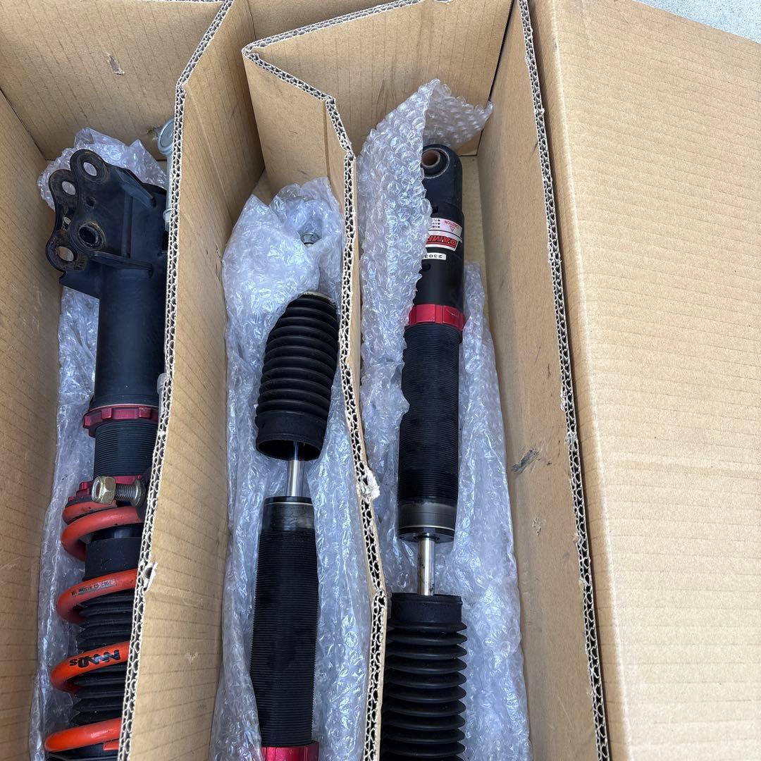 ZC33S ブリッツ車高調 MAQs APITスプリング付