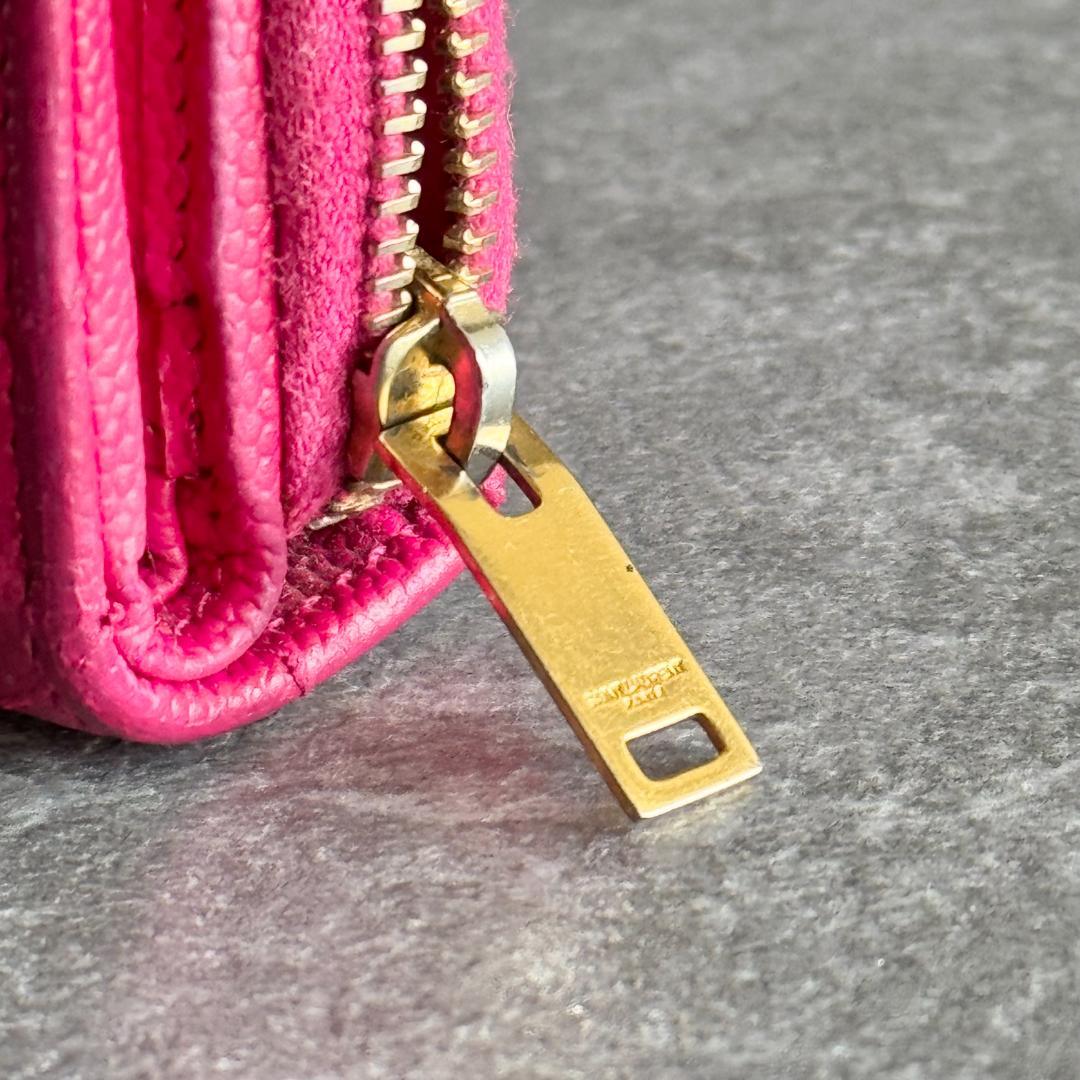 ⭐️サンローラン⭐️ Vステッチ コンパクトウォレット ピンク YSLロゴ