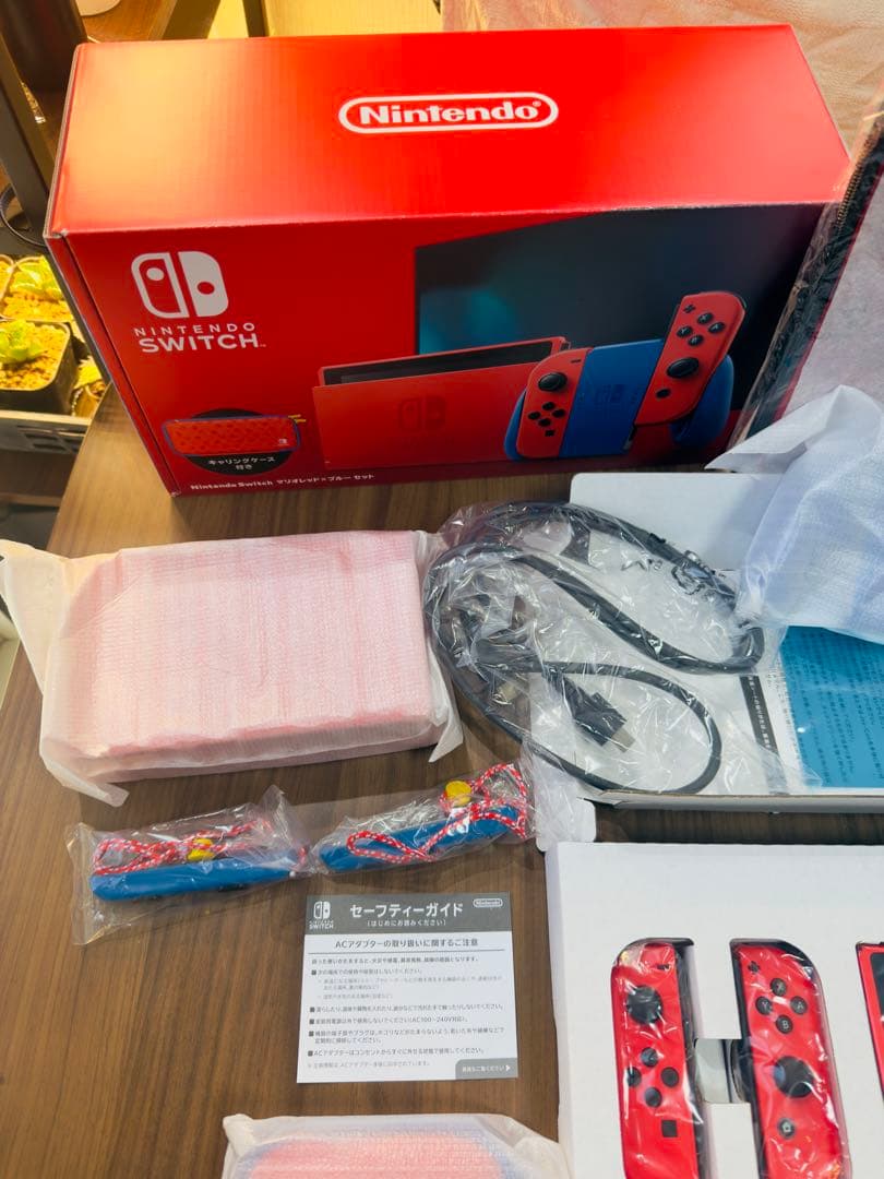 Nintendo Switch マリオレッド　エディション 付属＆特典セット