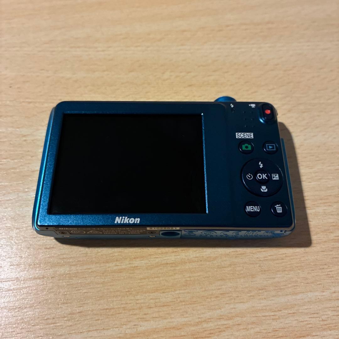 Nikon COOLPIX 青色 デジタルカメラ
