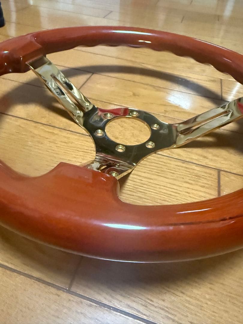 Avenue ステアリング