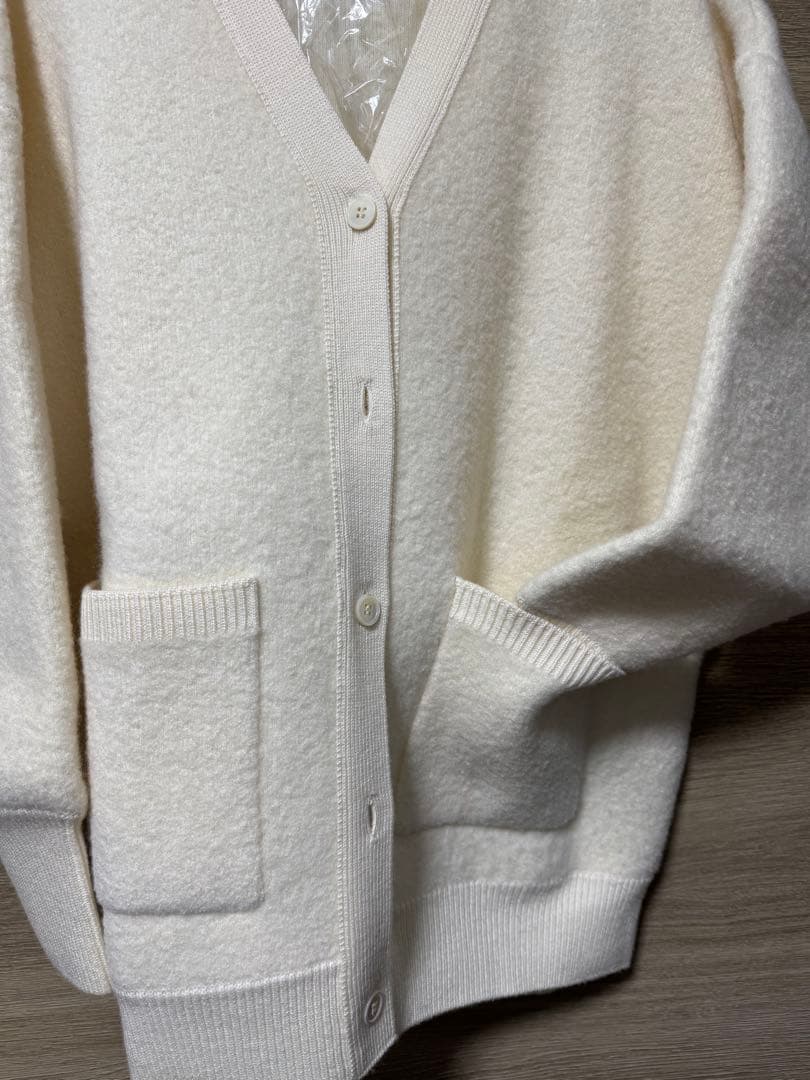 最終お値下げ‼️スピックアンドスパン ブークレダブルフェイス カーディガン