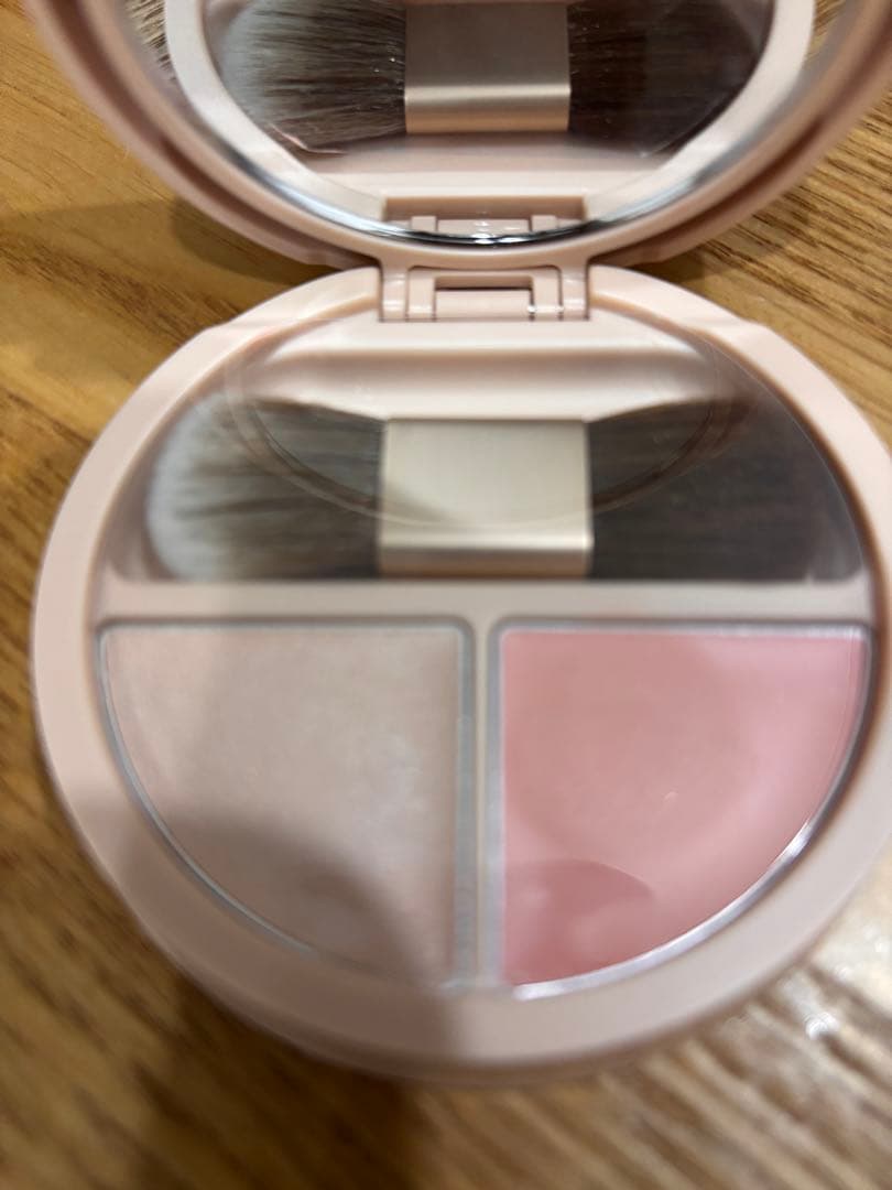 【完売】BRILLIAGE ファンデーション エフォートレスシック 20