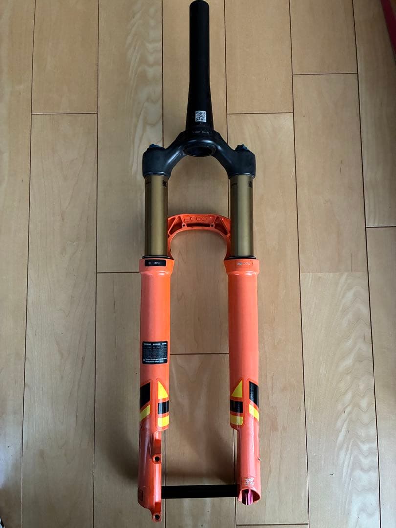 FOX 32 フロントフォーク カシマコート