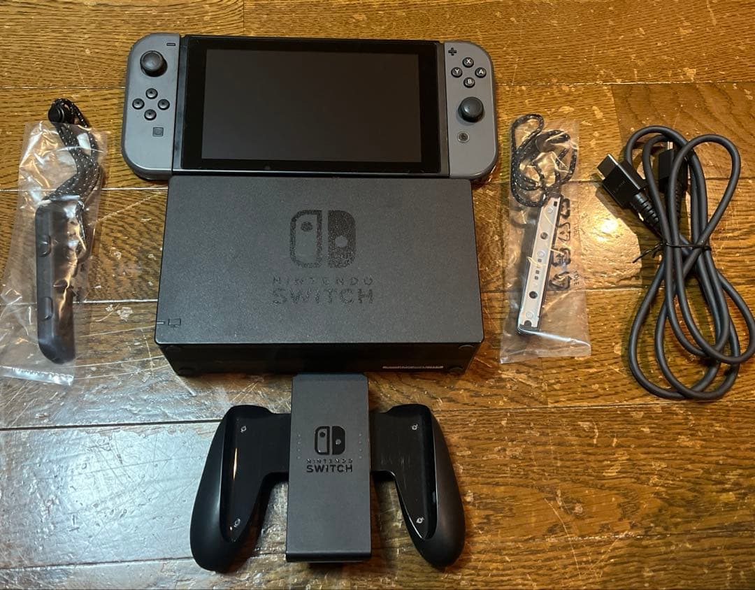 【動作確認済み】 Nintendo Switch 本体 グレー 箱無し