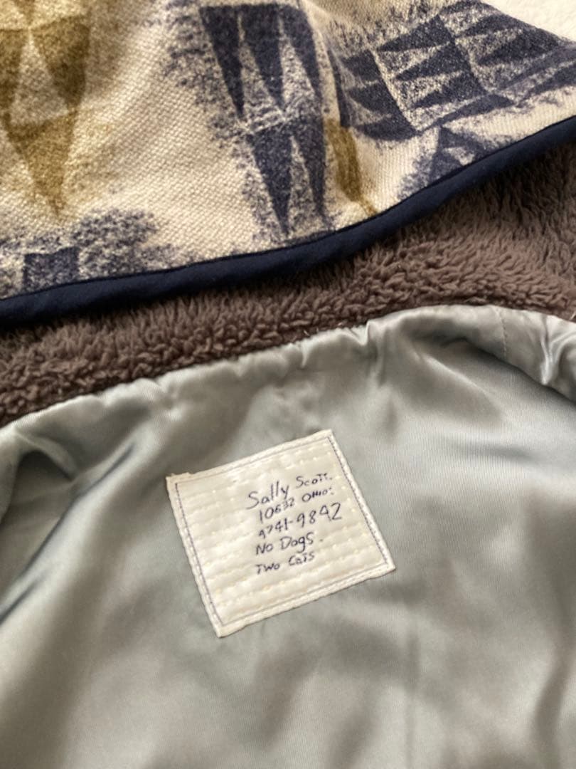 サリースコット　フード付き　ウール　ワンピース