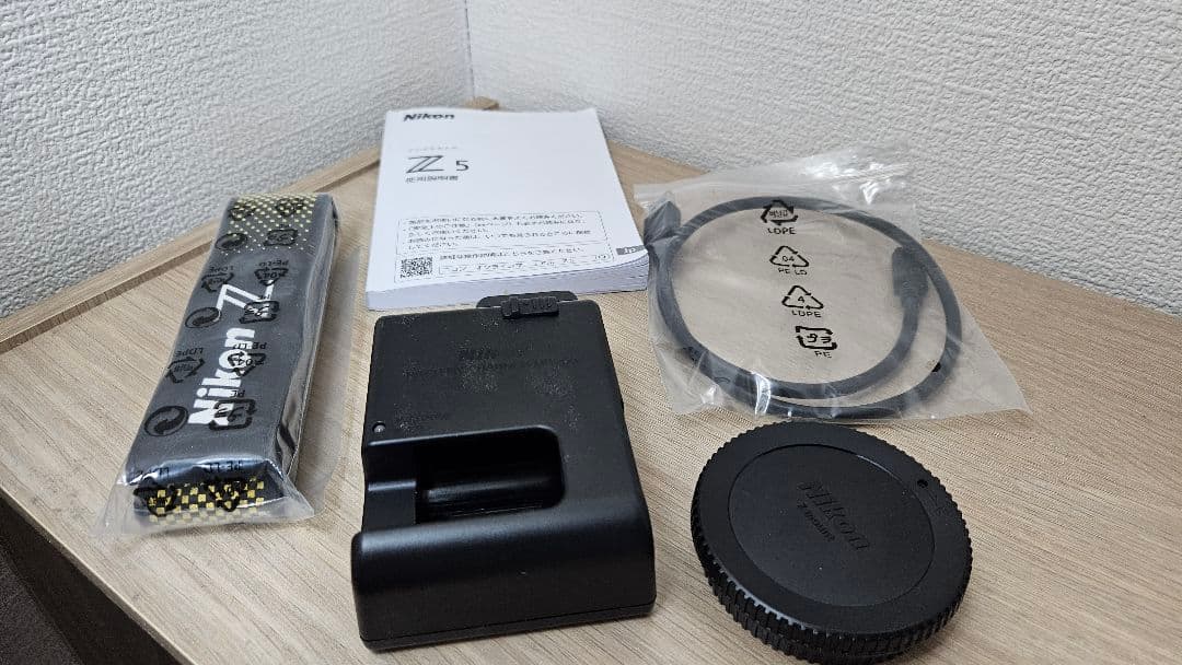 Nikon Z5 + Z40mm F2　セット