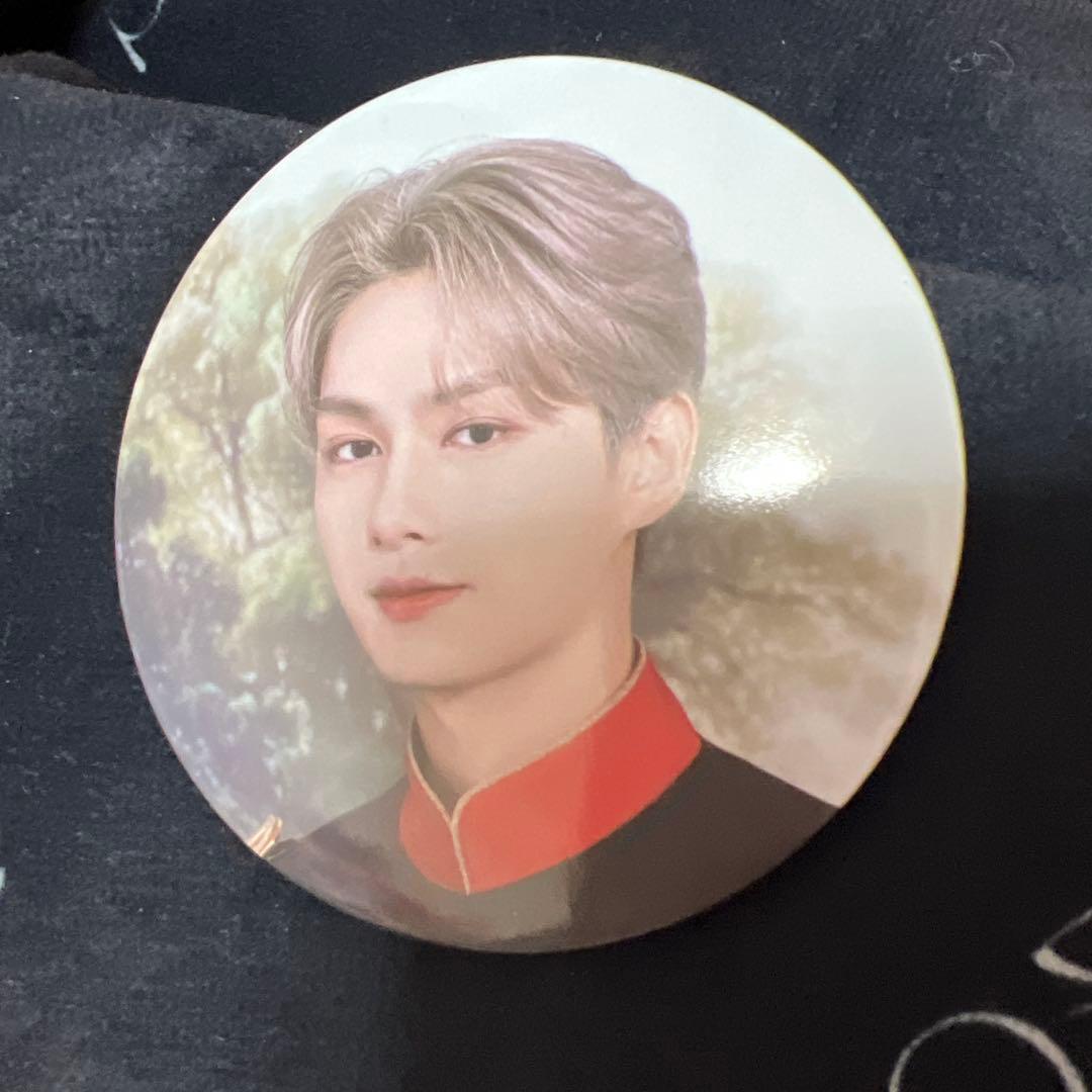 seventeen ジュン　缶バッジ