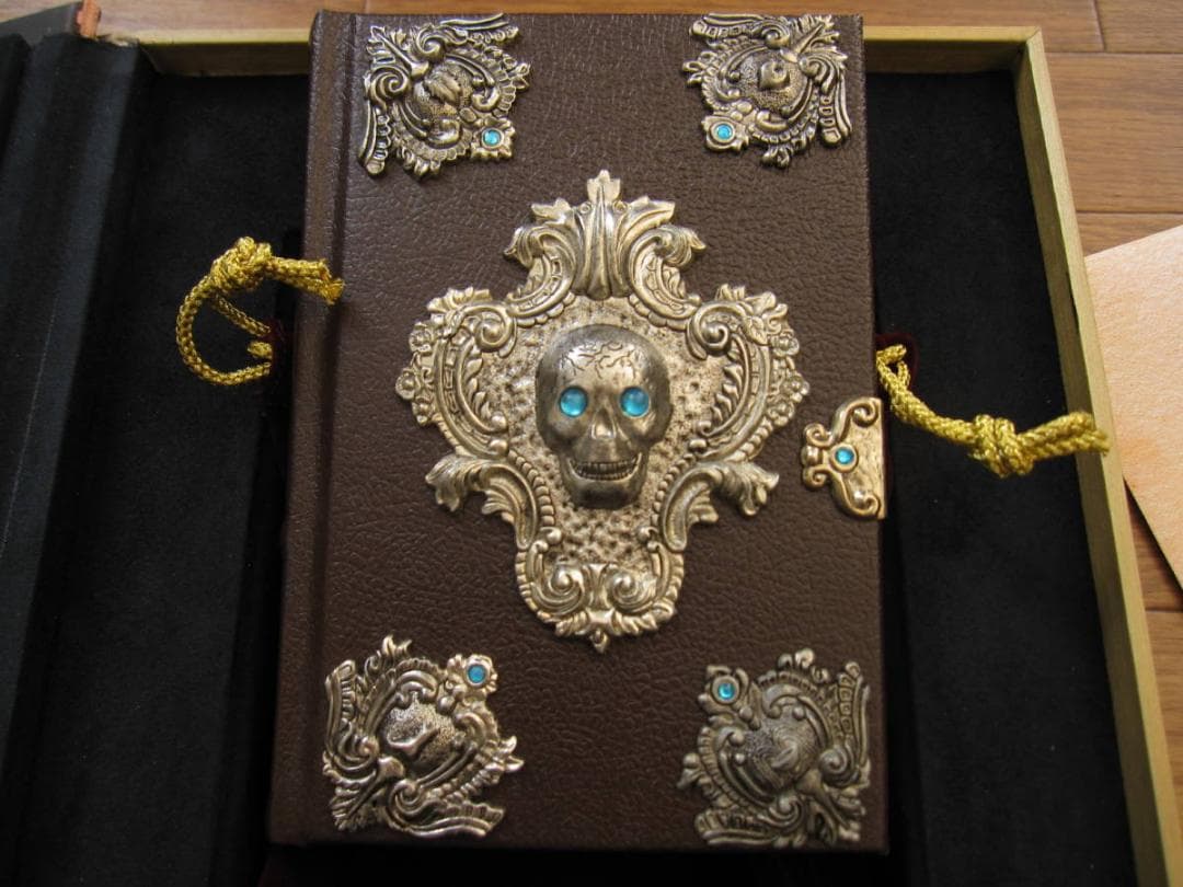 The Tales of Beedle the Bard（Amazon限定版）